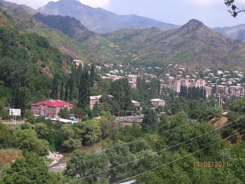 Sanahin Bridge Hotel Алаверди Екстериор снимка