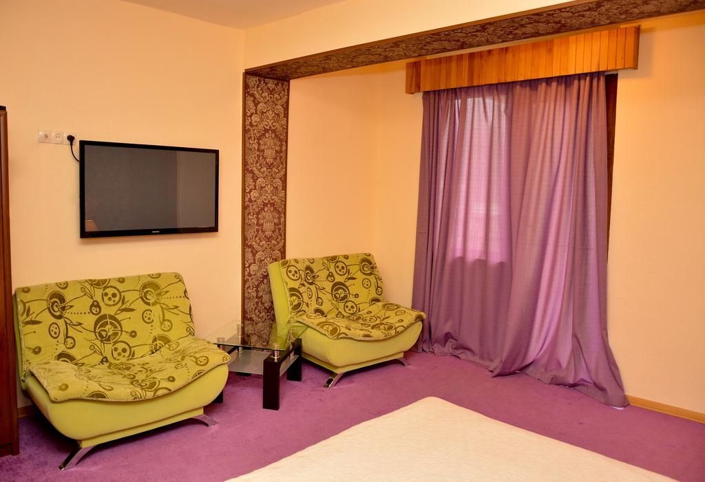 Sanahin Bridge Hotel Алаверди Екстериор снимка