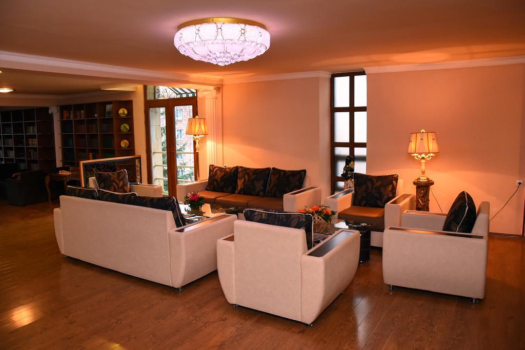 Sanahin Bridge Hotel Алаверди Екстериор снимка