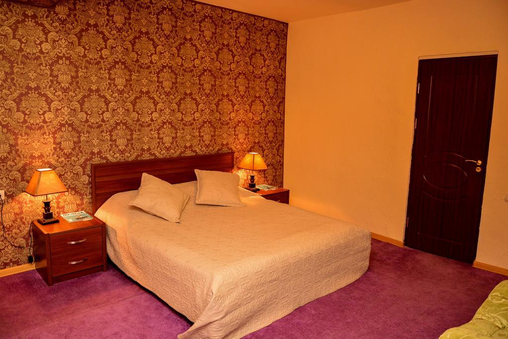 Sanahin Bridge Hotel Алаверди Екстериор снимка